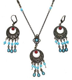 Retro curved earrings and necklace with turquoise and red beads