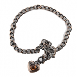 Chain bracelet with hanging heart