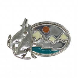 Mountain view and wolves ethnik brooch