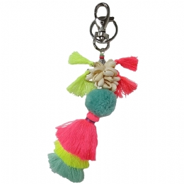 Keychain and bag accessory with shells, pom poms and multicolored fluo tassels