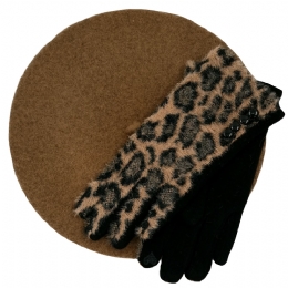 Mocca woolen beret and animal print gloves set