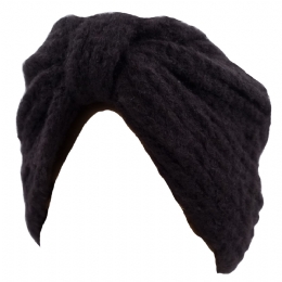 Black knitted turban