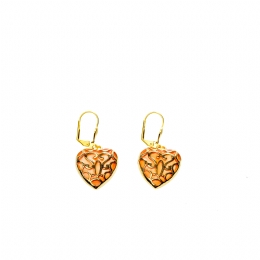 Golden vintage earrings with carved hearts and honey details