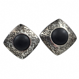 Antique silver curved clip rhombus earrings with black matte beads
