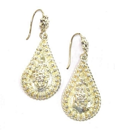 Oval retro earrings with small flowers