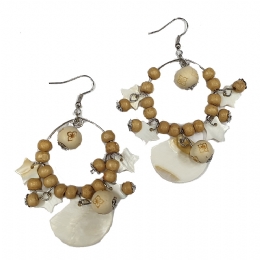 Hoop earrings with wooden beads and shell stars