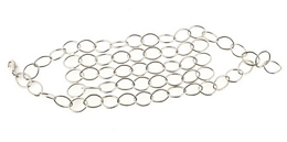 MEDIUM SIZED OVAL HOOP BRACELET