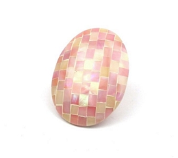 MOSAIC MOTHER OF PEARL RING
