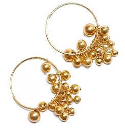 ΚΡΙΚΟΙ ΜΕ ΚΡΕΜΑΣΤΕΣ ΠΕΡΛΕΣ