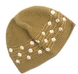 Knitted beanie with polka dot design