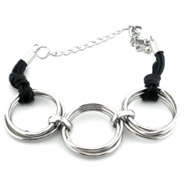 Βραχιόλι από κορδόνι και τριπλούς κρίκους