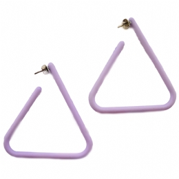 Τα τρίγωνα σκουλαρίκια 