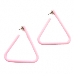 Τα τρίγωνα σκουλαρίκια 