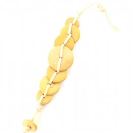 Βραχιόλι με ξύλινα κουμπιά 