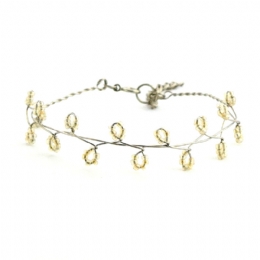 Συρμάτινο βραχιόλι με χάντρες