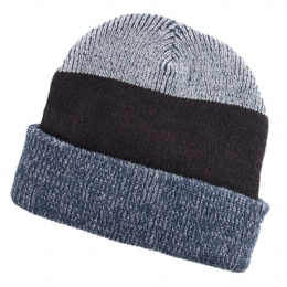 Τρίχρωμος σκούφος με φαρδιές ρίγες