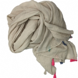 Μονόχρωμο πλισέ φουλάρι με πολύχρωμα φουντάκια