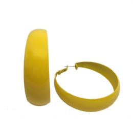 Μονόχρωμα σκουλαρίκια κρίκοι με φαρδύ και κυρτό περίβλημα