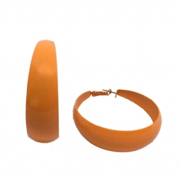 Μονόχρωμα σκουλαρίκια κρίκοι με φαρδύ και κυρτό περίβλημα