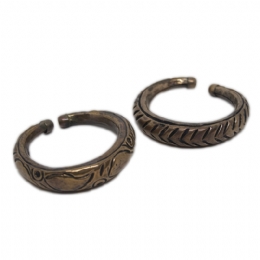 2 x χάλκινα retro σκαλιστά βραχιόλια
