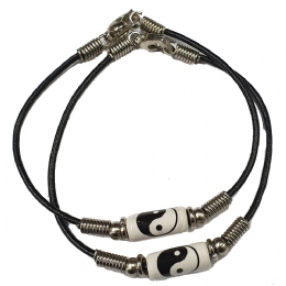 2 x Yin Yang βραχιόλια με ασημί λεπτομέρειες