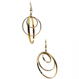 Gold earrings with triple hoops
