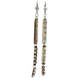 Μακριά σκουλαρίκια από plexiglass με λευκά στρας