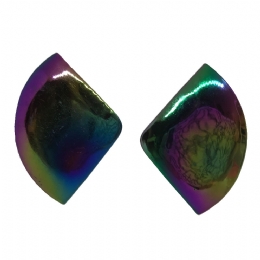 Triangle metallic pearl effect clip earrings