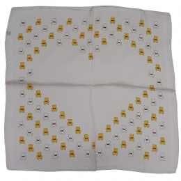 Baby ροζ μαντήλα με αίσθηση μεταξιού και heart shapped λευκά και μουσταρδί αρκουδάκια