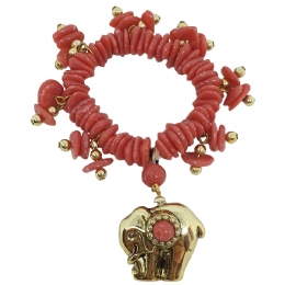 Ελαστικό βραχιόλι με κοραλί lucite πέτρες και χρυσό charm με ελέφαντα