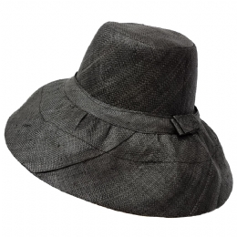 Μαύρο μαλακό καπέλο με μεγάλο γείσο από φυσική ψάθα