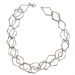 Τσόκερ από διπλή αλυσίδα από ασημένιους ρόμβους