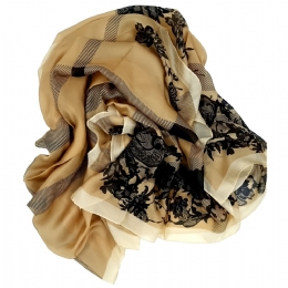Golden beige φαρδύ καρό φουλάρι - εσάρπα με floral lace τύπωμα από σύμμεικτο μετάξι