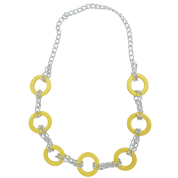 Μακρύ κολιέ με σφυρήλατη ασημί αλυσίδα και μεγάλους κίτρινους πλαστικούς κρίκους